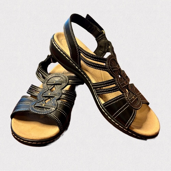 Clarks Shoes - Clarks Leisa Janna Black Sandal, Size 8W Leather Hook‑&‑Loop Strappy Sandals